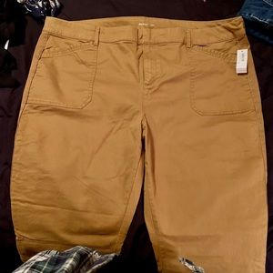 NWT old navy pixie pants